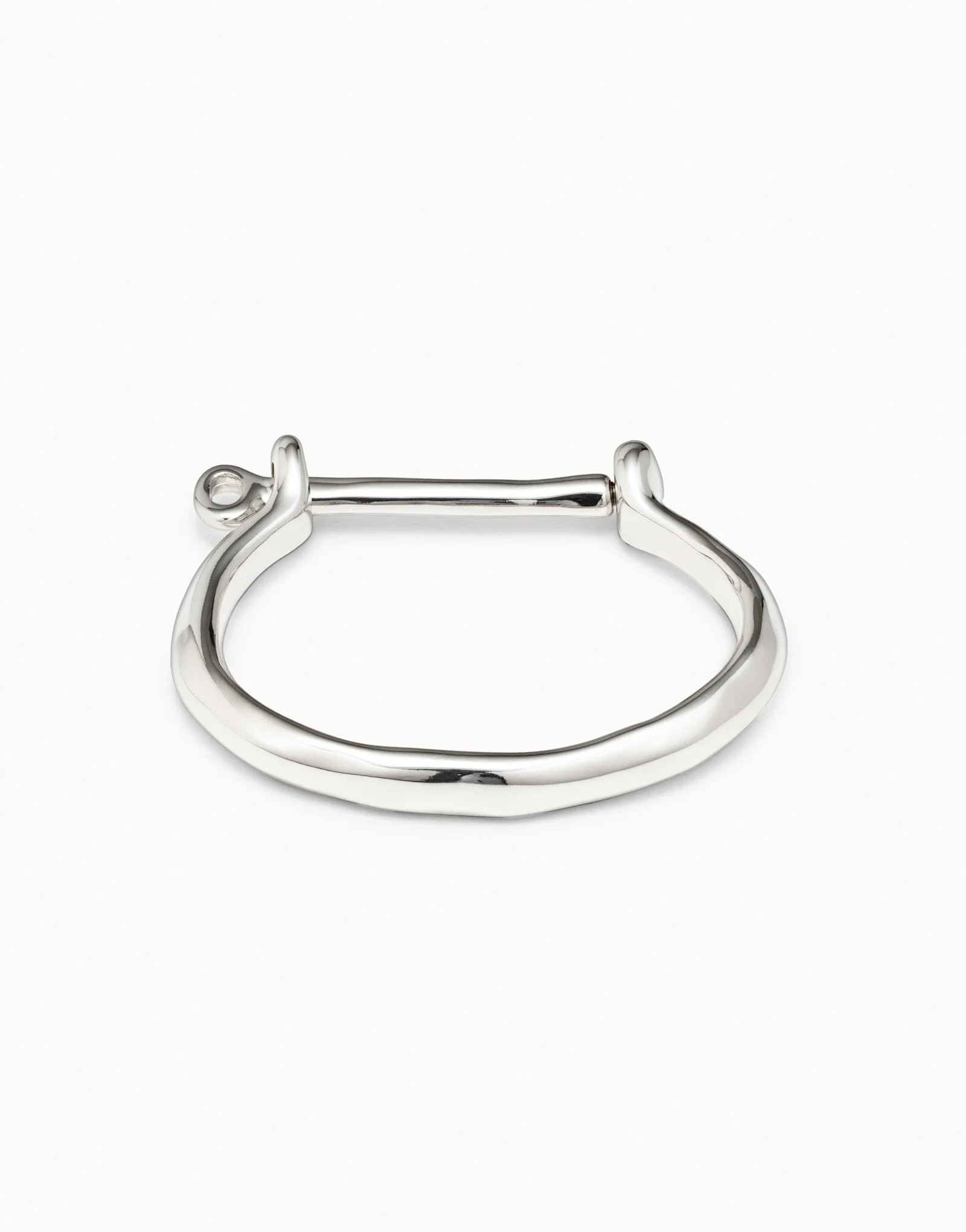 Bangle bracelet with shackle‑style clasp