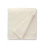 Pettra Throw - Sferra